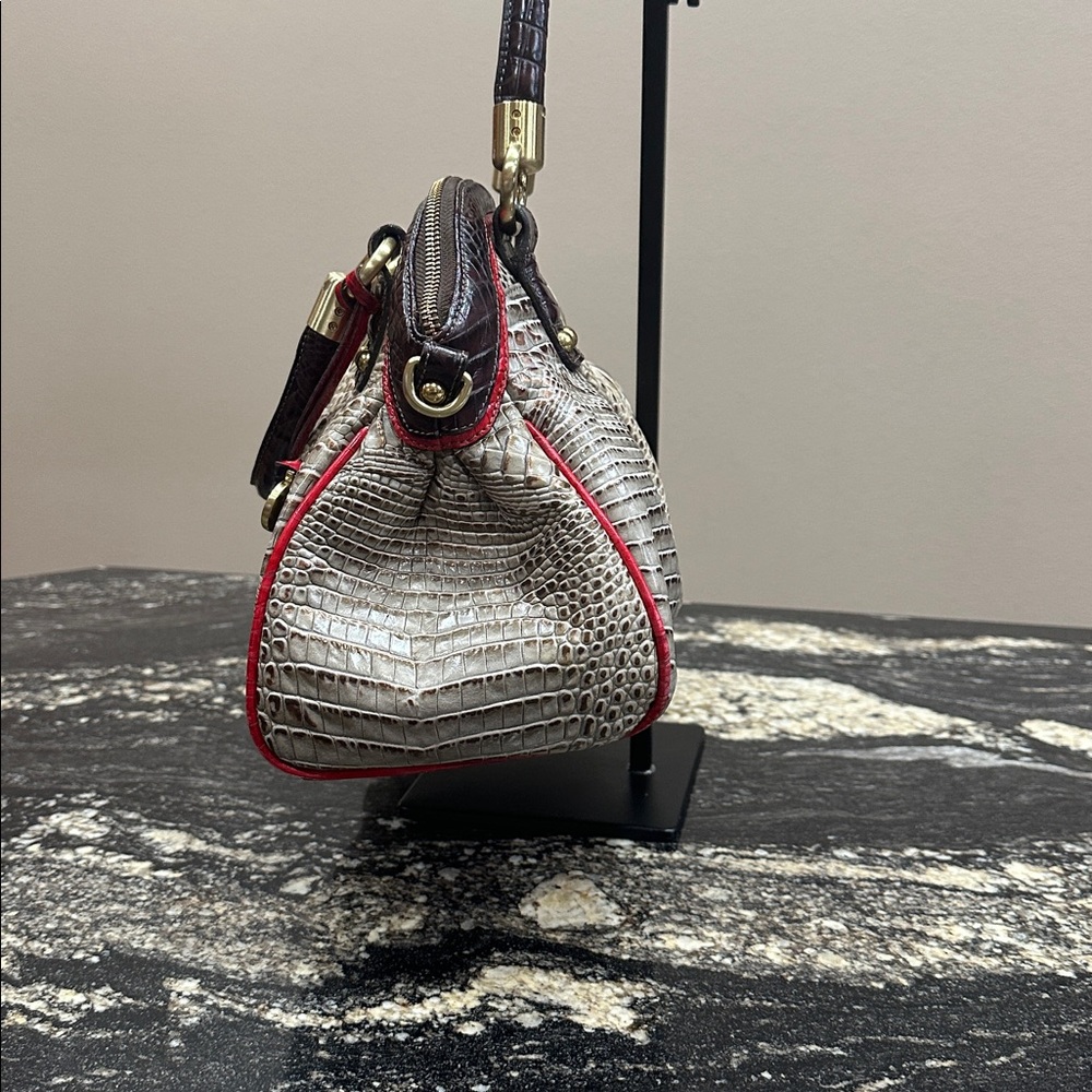 EUC Brahmin “Lisa” croc-embossed satchel - Picture 5 of 16